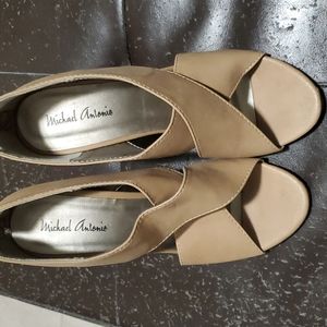 Michael Antonio heels